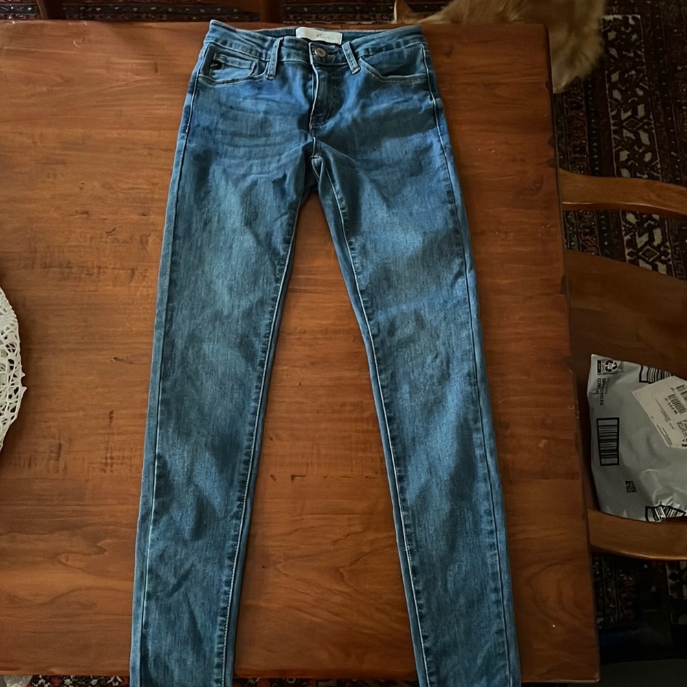 In perfect condition, size one jeans